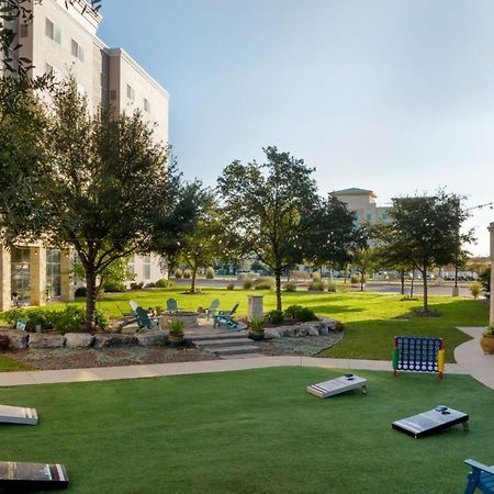 Residence Inn By Marriott San Antonio Six Flags At The Rim Exterior foto
